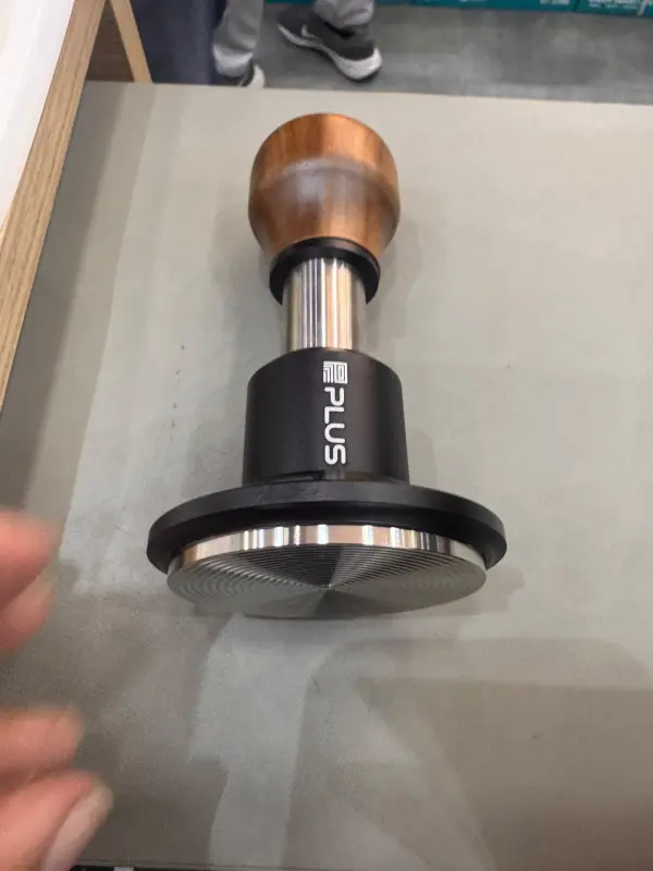 NIBU SPRING LOADED TAMPER 58MM BLACK
