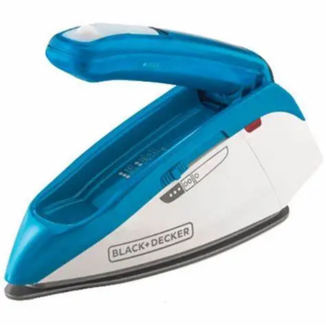 BLACK & DECKER STEAM IRON 1085W TI250 MADE IN CHINA ( 2 YEAR FULL WARRANTY )