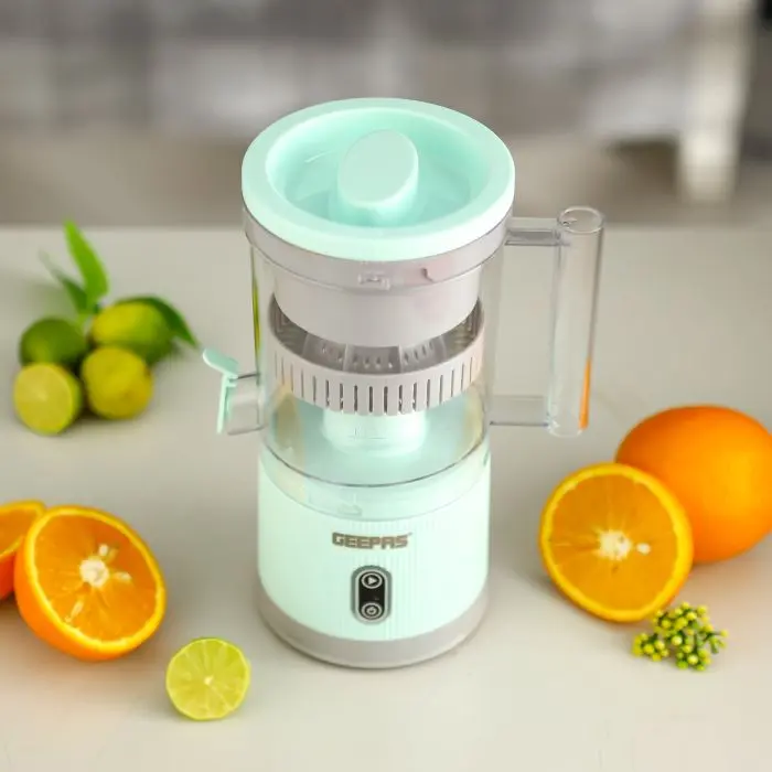 GEEPAS RECHARGEABLE PORTABLE CITRUS JUICER GCJ46019